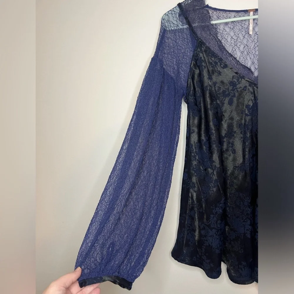 Free People - Lace Long Sleeve Top - Size XS - Picture 2 of 10